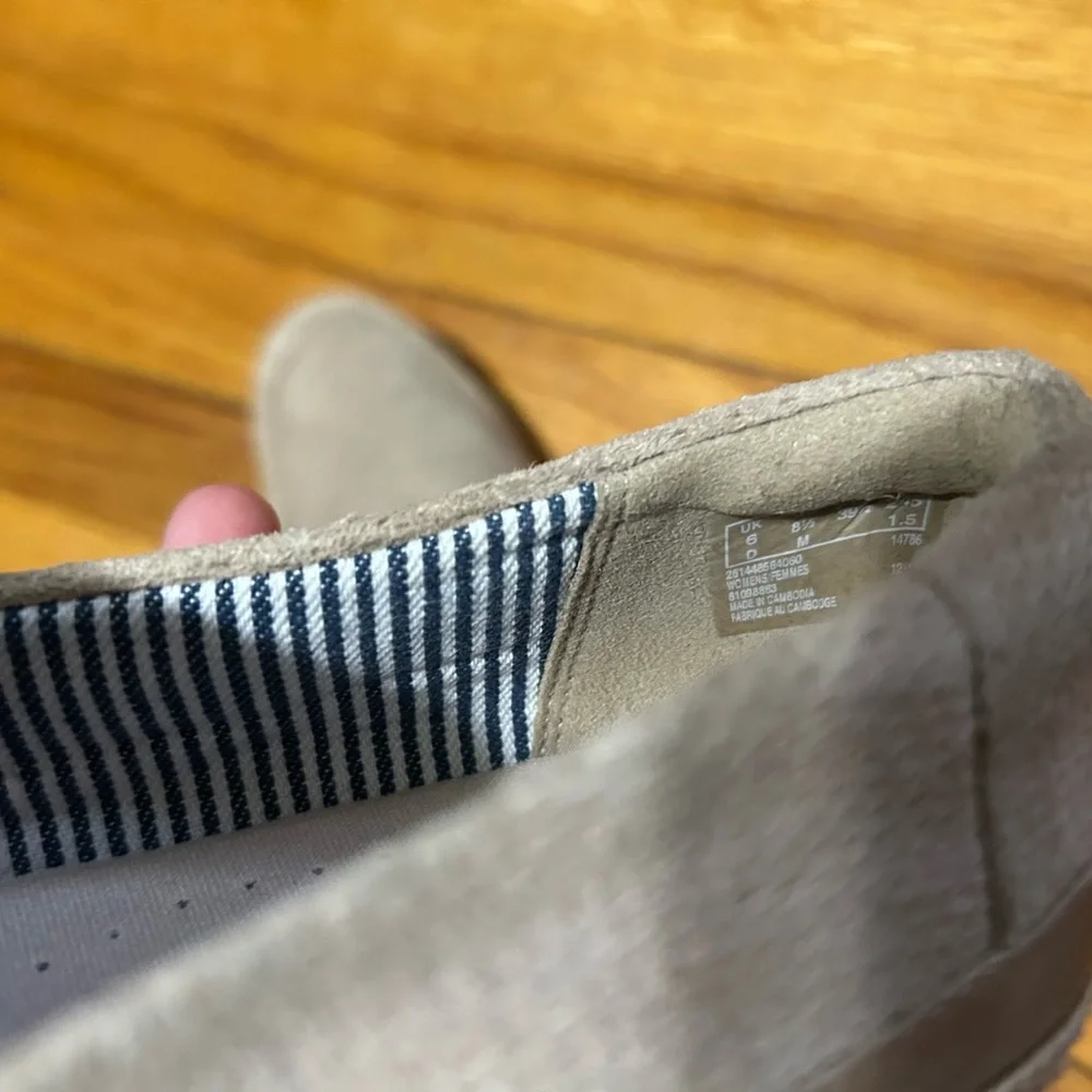Clarks women’s shoes